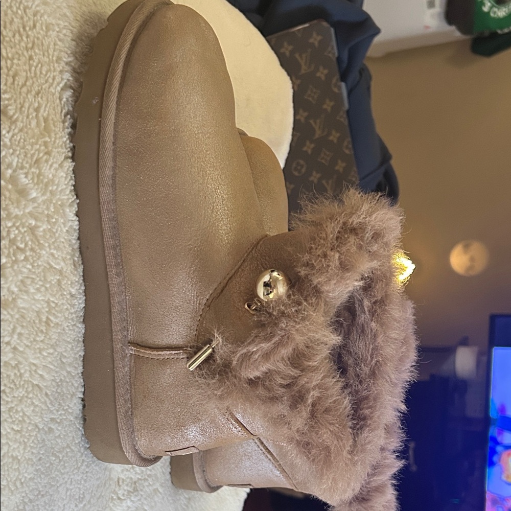 UGG Antique Pearl Ankle Booties with Fur Trim and Gold Pin